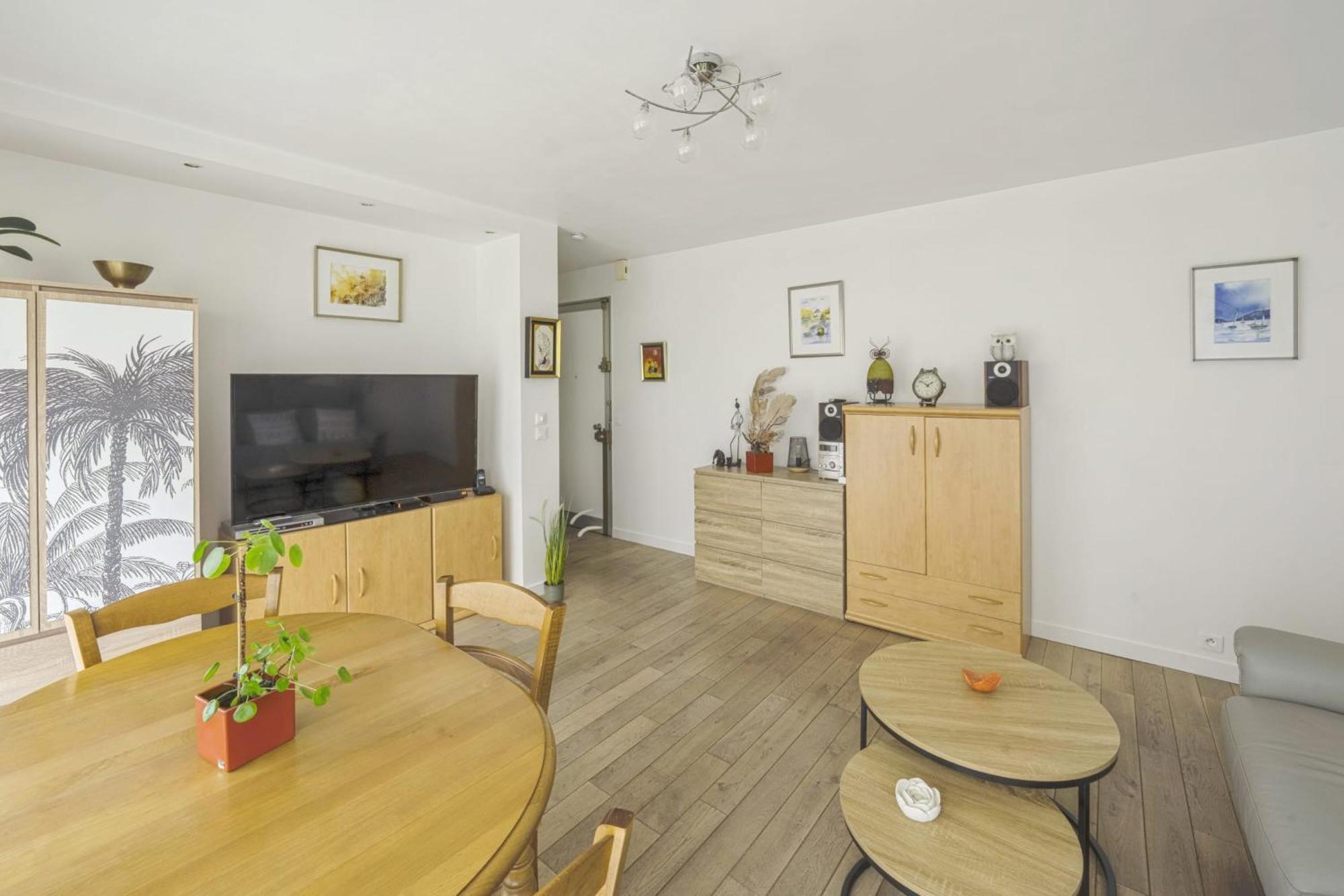 Appartement Labrouste Et Son Balcon - Welkeys Párizs Kültér fotó